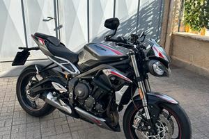 Triumph street triple 765 rs