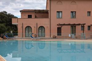 Bilocale nuovo con piscina