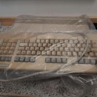 Commodore 128D, desktop, completo, funzionante