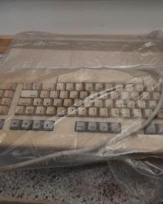 Commodore 128D, desktop, completo, funzionante