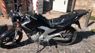 Yamaha Ybr 250
