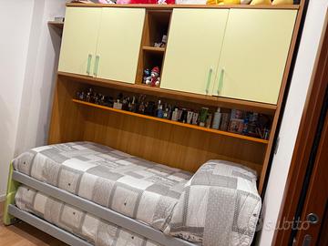 Cameretta con 2 letti ponte