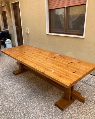 Tavolo in legno