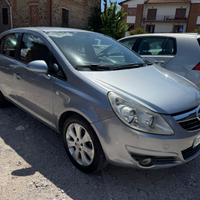 Opel Corsa 1.2 5P GPL cambio automatico