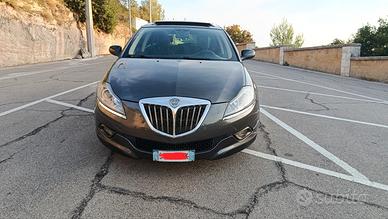 Lancia delta 