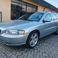 Volvo V70 2.4 D5 Sport AWD omologata 7 posti
