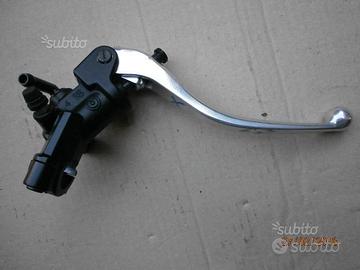 POMPA FRENO BREMBO ORiGiNALE YAMAHA R1 R6