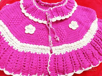 scialle grande a mantella realizzato a mano