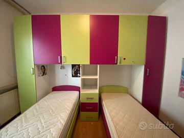 Cameretta completa per bambini/a
