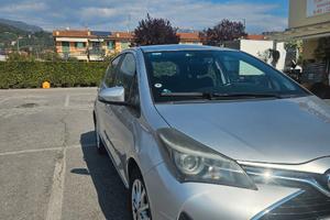 TOYOTA Yaris 1.4 diesel versione lounge