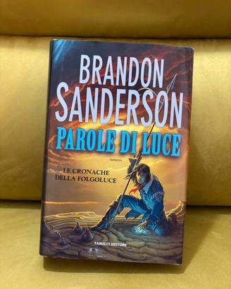 Parole di Luce Brandon Sanderson