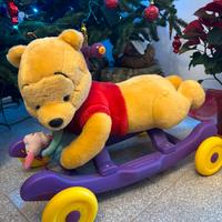 Cavalcabile Winnie the Pooh Disney con ruote/suoni