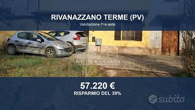 Immobile in asta di 144 m² con più di 5 locali a R