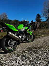 Kawasaki 400 ninja