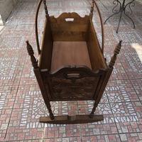 Culla basculante vintage