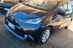 Toyota Aygo 1.0  uni pro km 120.000