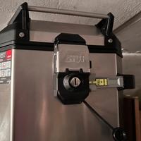 Motovaligie GIVI Trekker Outback 48+37