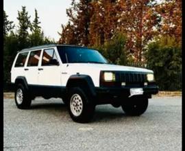 Jeep Cherokee XJ 2.5 td Country