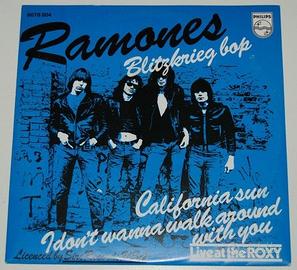 RAMONES 45 giri 7" BLITZKRIEG BOP - COLORED