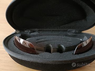 Occhiali sport marca Oakley