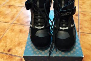 scarpa moto sidi  taglia 41