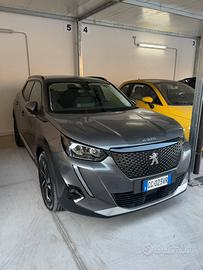 PEUGEOT 2008 2021 ALLURE PACK 33 mila Km trattabil