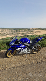 Yamaha yzf r125 2011