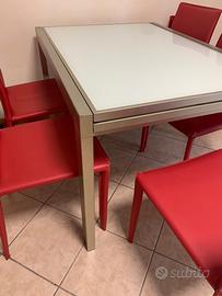 Tavolo vetro allungabile 6 sedie ecopelle