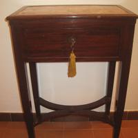 Mobiletto a un cassetto