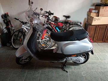 Piaggio Vespa 50 LX - 2004