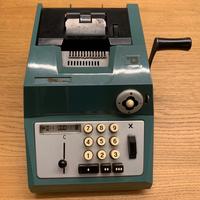 Calcolatrice Olivetti summa prima 20