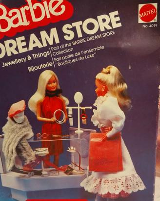 Barbie dream store 