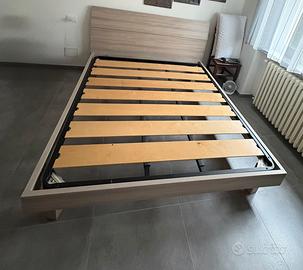 Letto matrimoniale con rete