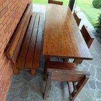 Tavolo legno per giardino