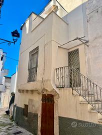 Casa indipendente 80 mq + spazi esterni