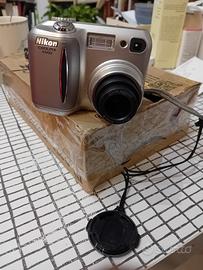 Nikon Kolpix 4300 digitale