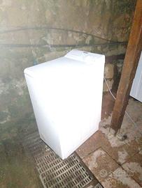 Lavatrice Ignis carica dall'alto 7 kg 60 * 40 cm