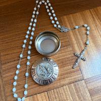 Rosario vintage con sua scatola San Cristoforo