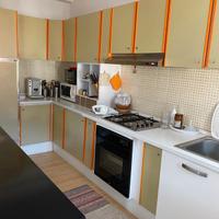 cucina 4.20 MT con forno nuovo e piano cottura 