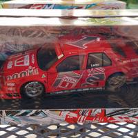 Alfa romeo 155 DTM Larini 1:18 Minichamps 94