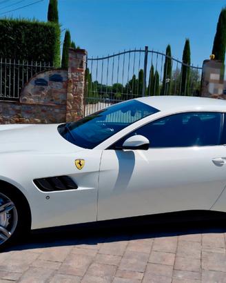 Ferrari GTC4 Lusso GTC4Lusso
