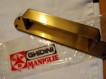 Maniglia per porta scorrevole