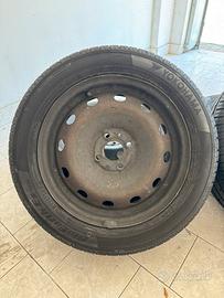 Treno completo 4 gomme Yokohama 195/55 R15 85H