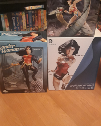 Lotto Wonder woman statue