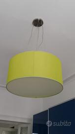lampadario in plastica e tessuto verde 
