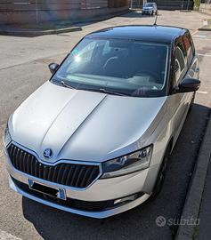 Skoda Fabia|gomme 4 stagioni|apple carplay|android