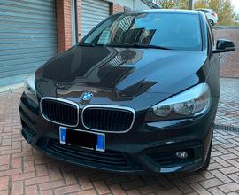 BMW 216d