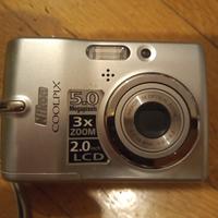 Fotocamera digitale Nikon coolpix