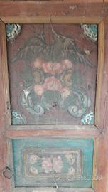 Antica porta indonesiana