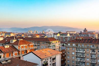 5 LOCALI A TORINO